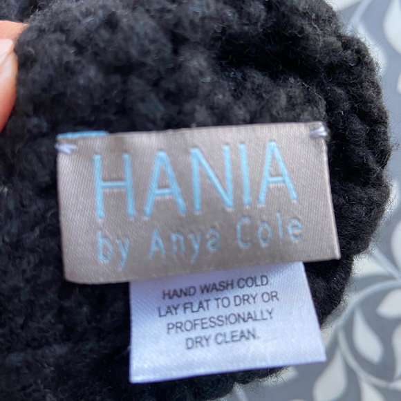 Hania Anya Cole Women’s Black 100% Cashmere Mittens - Excellent - Picture 4 of 7